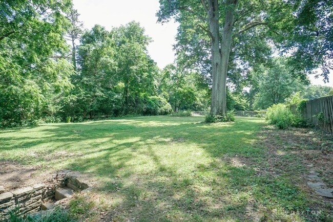 Building Photo - 1090 Birney Ln