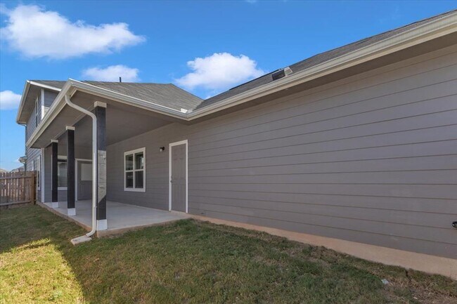Building Photo - 116 Tokalaun Dr