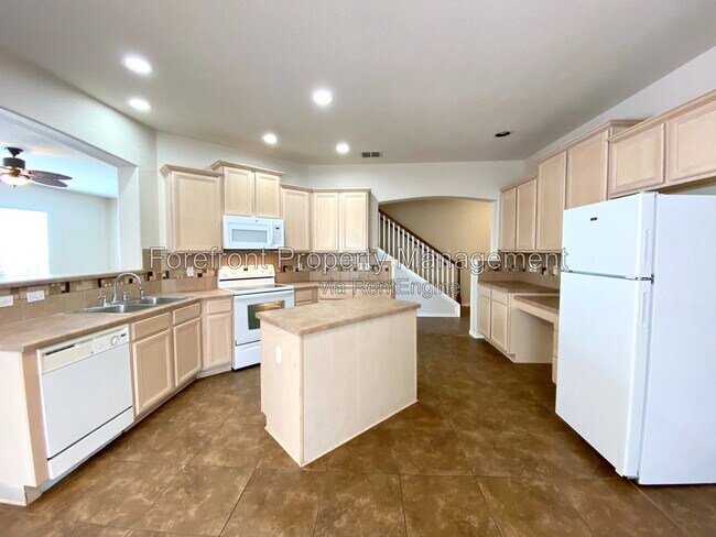 Building Photo - 21518 La Pena Dr