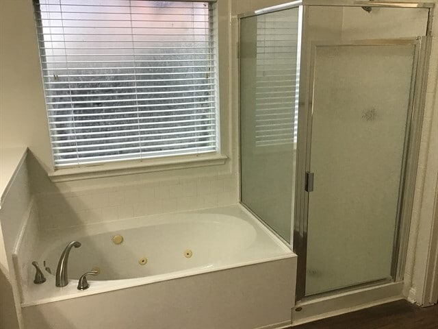 Building Photo - 22327 Merabrook Dr