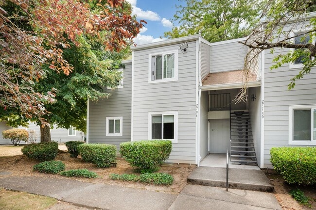 Building Photo - 2706 SE 138th Ave