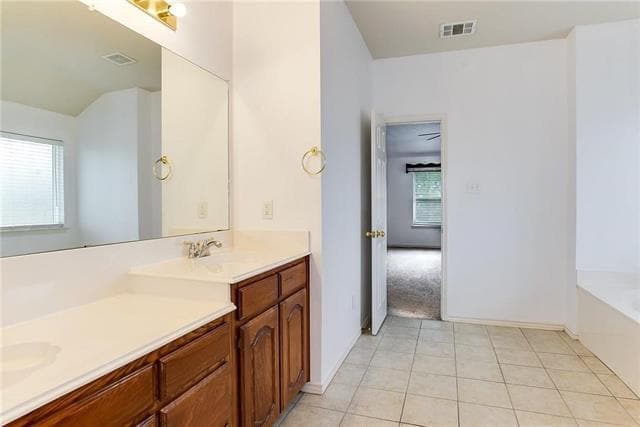 Building Photo - 304 Ambrose Dr