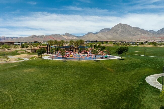 Building Photo - Well Kept Summerlin 3 Bedroom Home