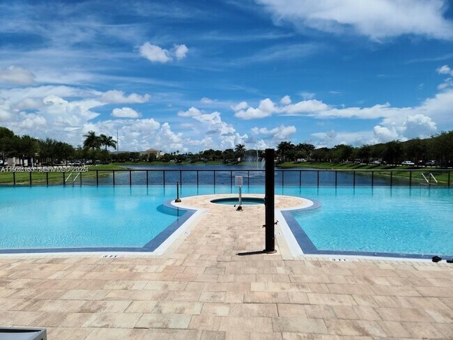 Building Photo - 9360 SW 170th Passage