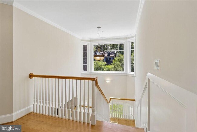 Building Photo - 7800 Radnor Rd