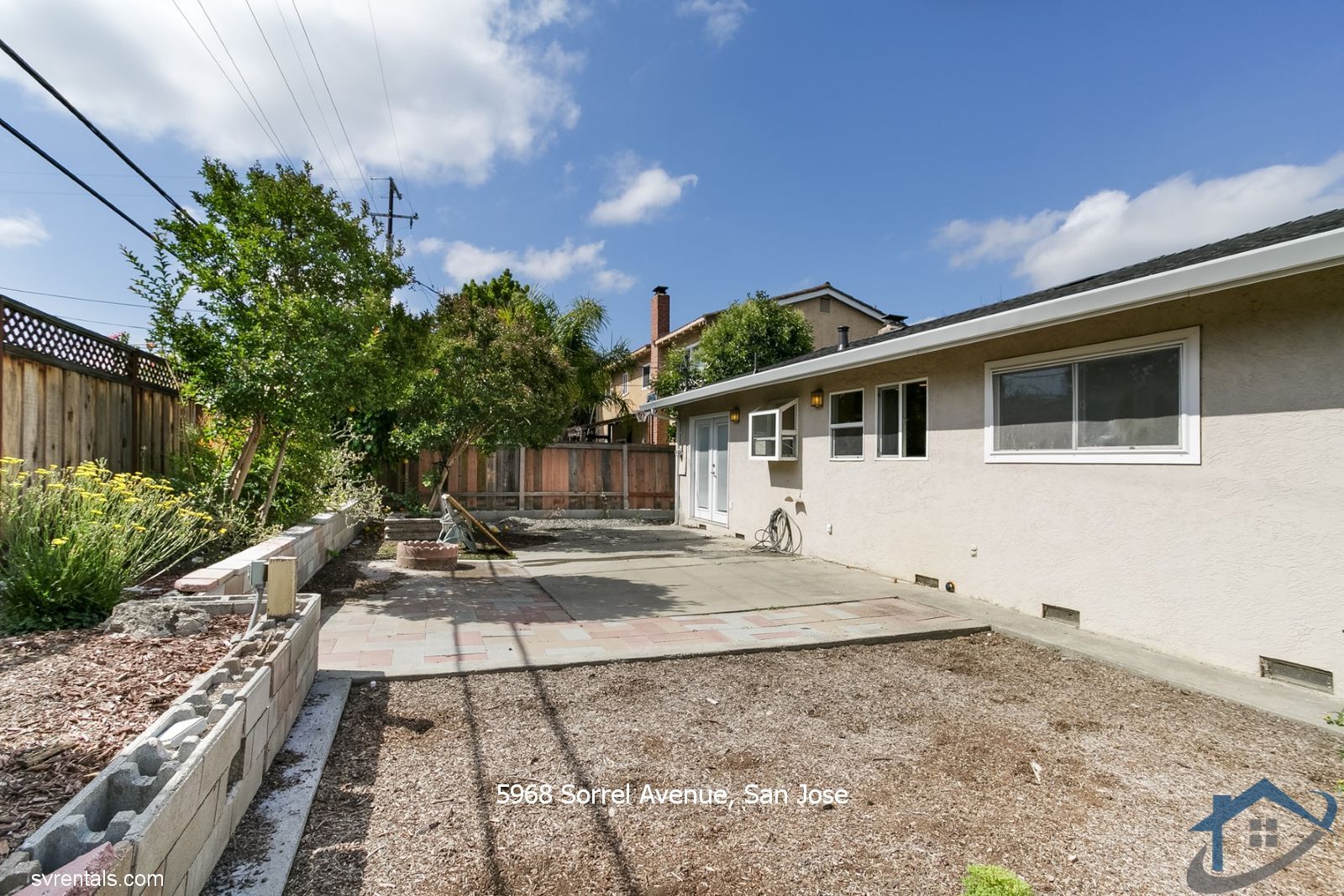 Building Photo - 5968 Sorrel Ave