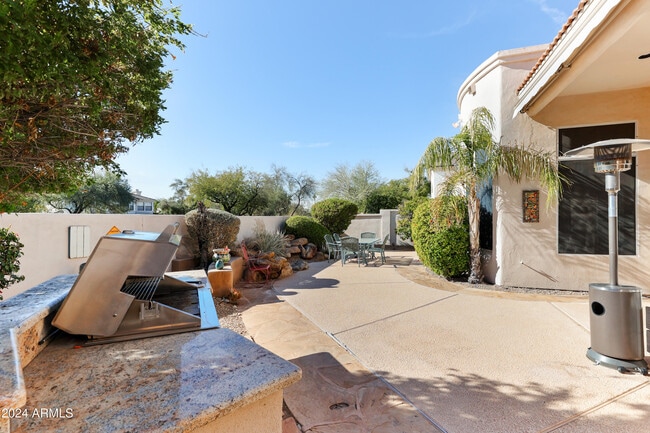 Building Photo - 11811 E Terra Dr