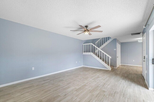 Building Photo - 1311 13th Terrace