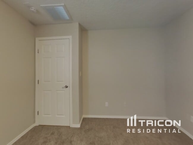 Building Photo - 10311 Nacimiento St NW