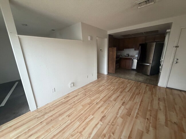 Building Photo - Sparks One Bedroom, One Bath In Gated Community Now Available!