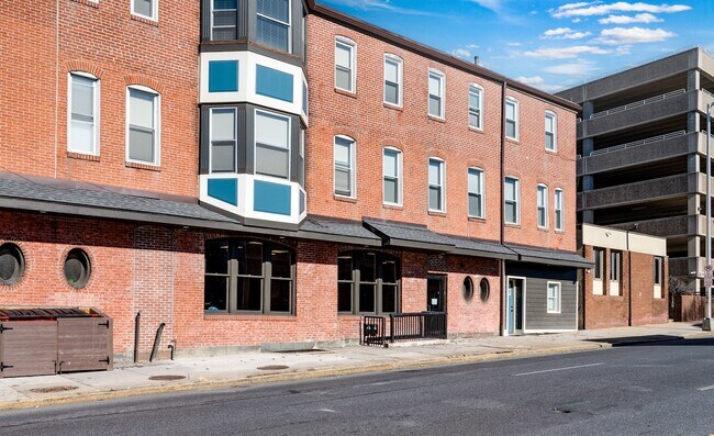 Building Photo - 57 S 6th St