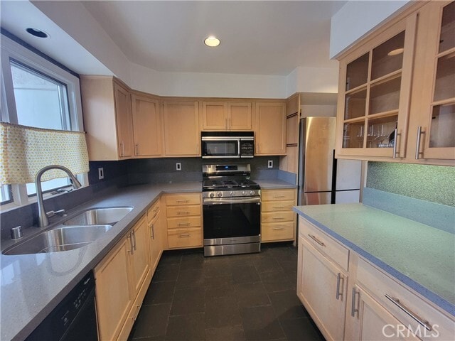 Building Photo - 27909 Ridgebluff Ct