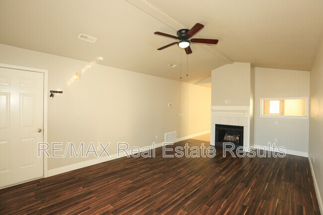 Building Photo - 50 Cheryl Cir