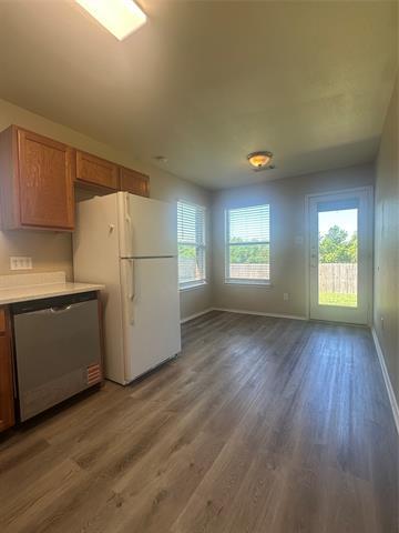 Building Photo - 436 Longshore Dr
