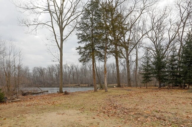 Building Photo - 60341 Constantine Rd