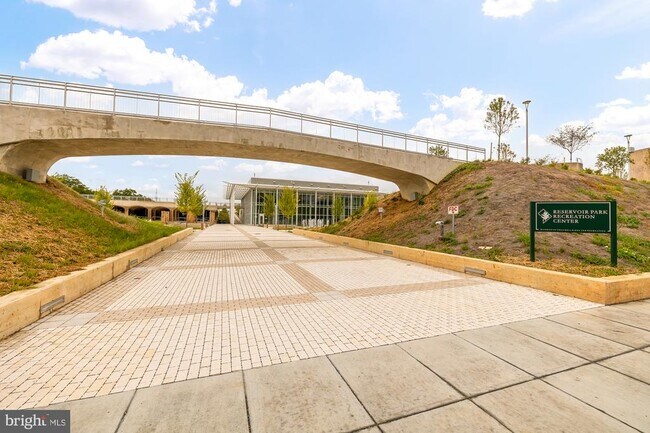 Building Photo - 58 T St NW