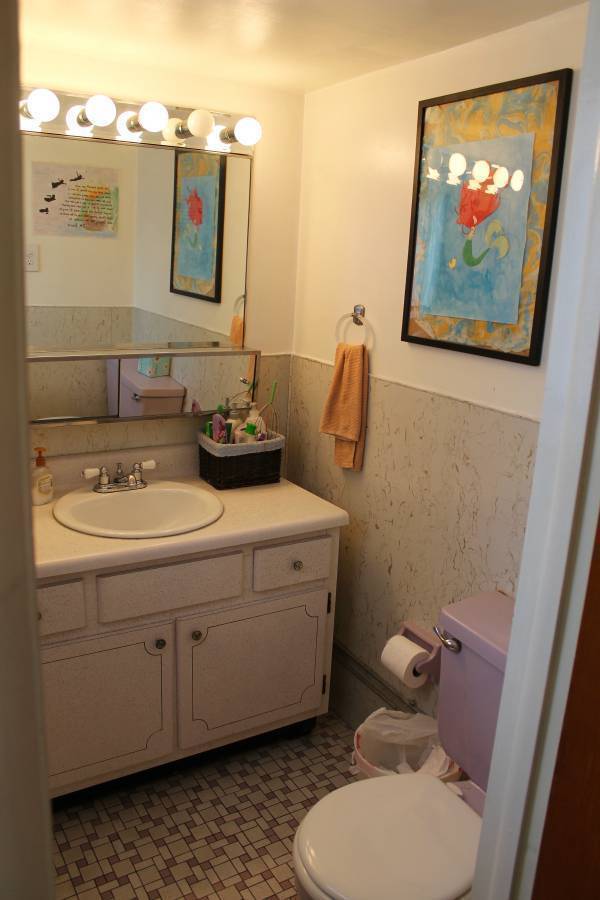 Building Photo - Well-maintained Passyunk Square 3 Bedroom ...