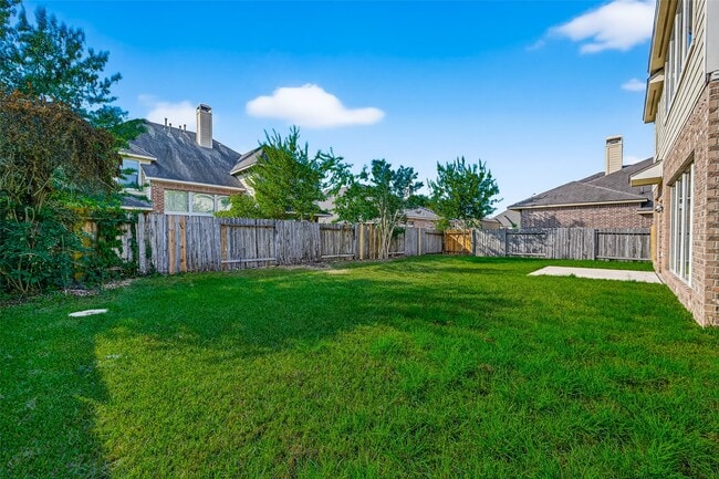 Building Photo - 2606 Waterbrook Ln
