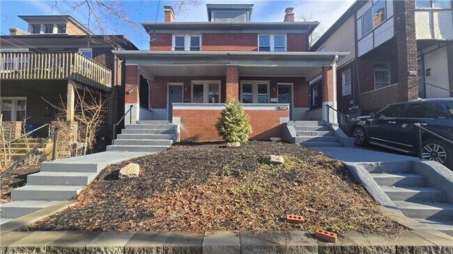 Building Photo - 3566 Beechwood Blvd