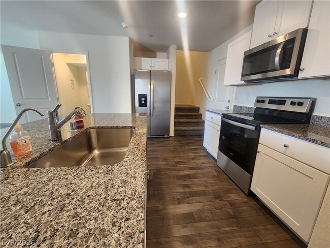 Building Photo - 7885 Sailor Sam Ave