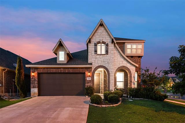 Building Photo - 500 Lakeview Dr