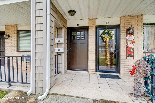 Building Photo - 720 Ocean Ave N