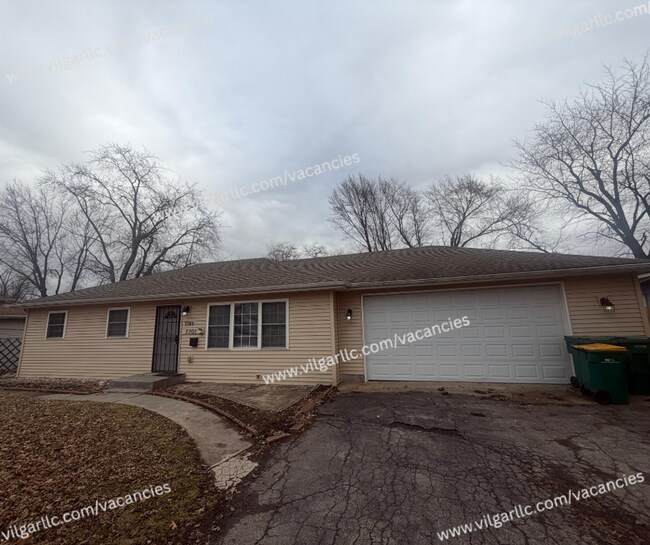 Building Photo - For rent - 4 Bedroom • 2 Full Bath • 2-Car Garage