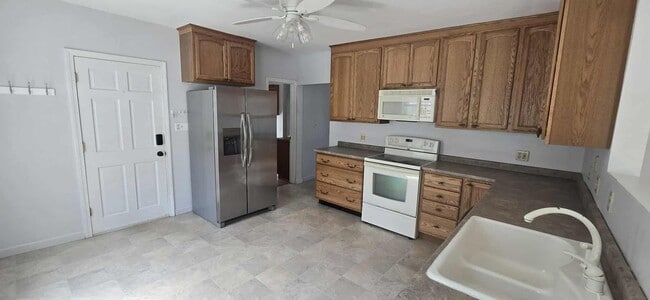 Building Photo - 343 Harrison St