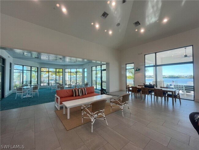 Building Photo - 4062 Aquila Pl