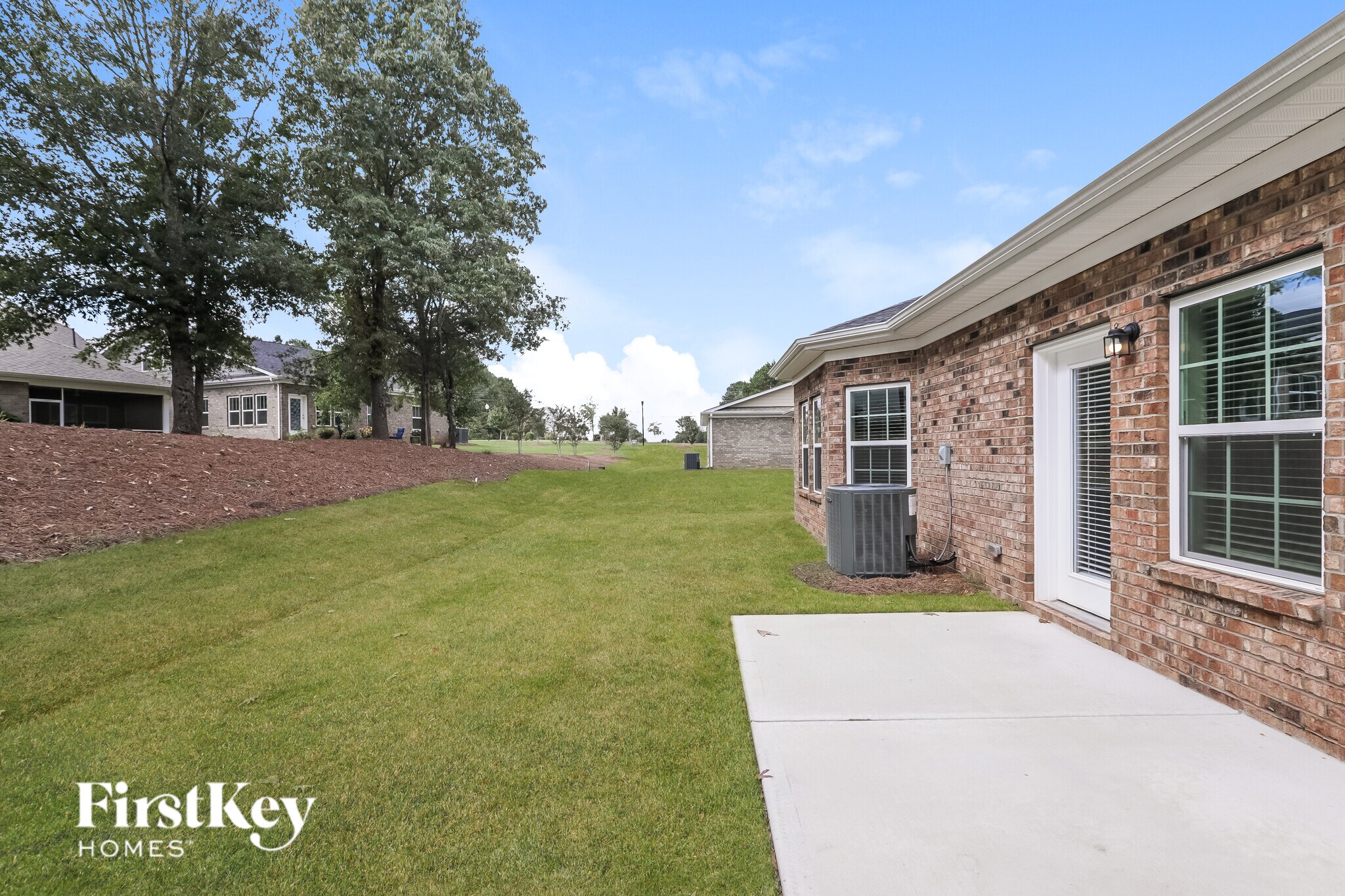 Building Photo - 2607 Whispering Way