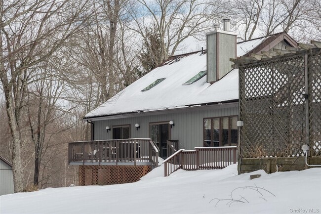 Building Photo - 224 Last Rd