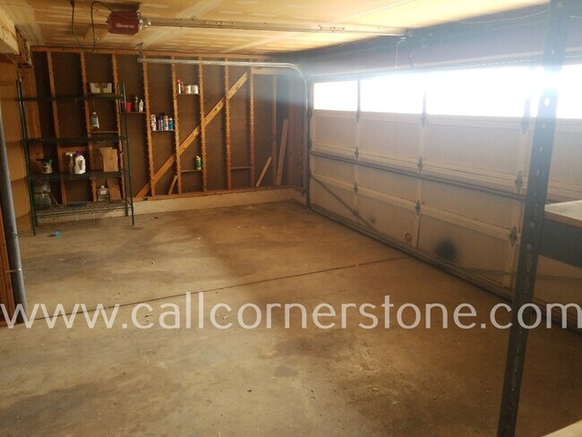 Building Photo - 3622 Alpine Pl