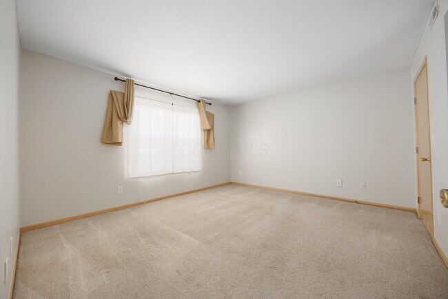 Building Photo - 3906 Sandstone Cir