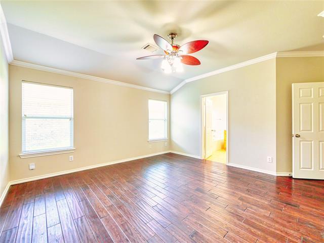 Building Photo - 6925 Red Bluff Dr