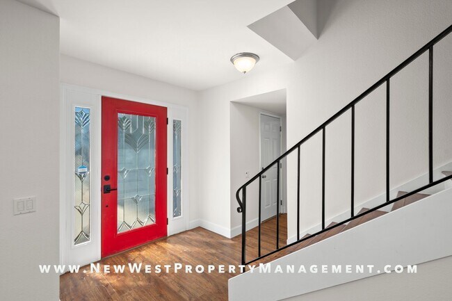 Building Photo - Renovated Poway 5-Bedroom, Available Now! ...