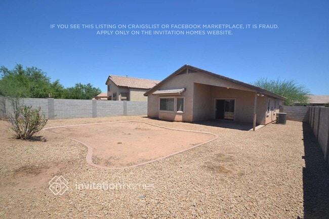 Building Photo - 5806 S 53rd Ln