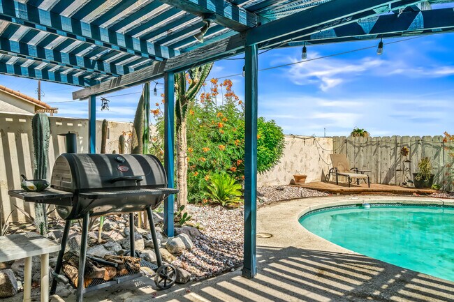 Building Photo - 79990 Camelback Dr