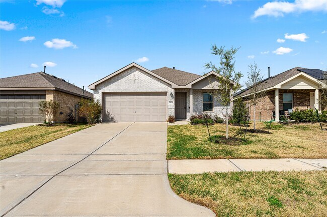 Primary Photo - 24206 High Country Dr