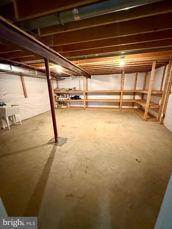 Building Photo - 3915 Carlyle Ct