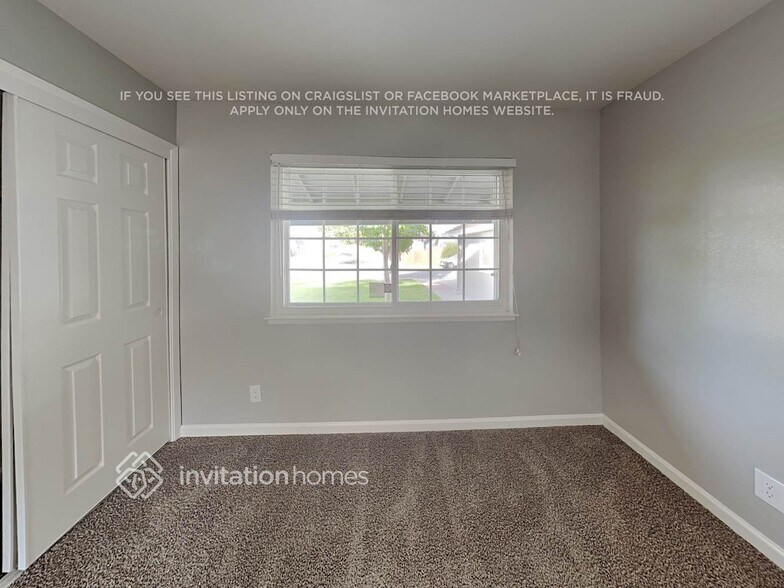 Building Photo - 503 Hacienda Ln