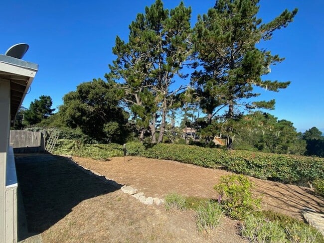 Building Photo - Pacific Grove Mid-Century Modern style home