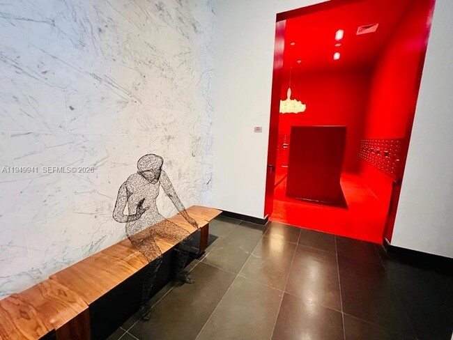 Building Photo - 1600 NE 1st Ave