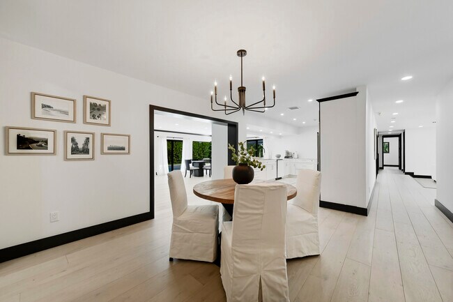 Building Photo - 8341 SW 87th Terrace