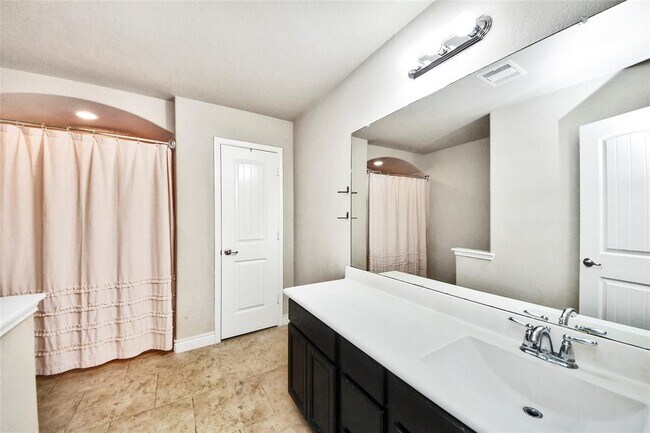 Building Photo - 24542 N Denham Ridge Ln