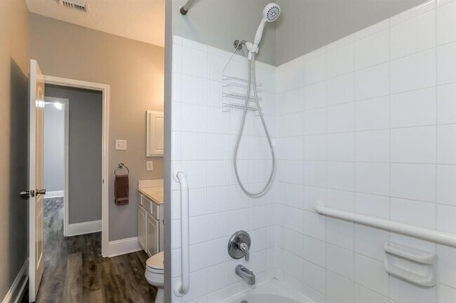 Building Photo - 2207 Stoneycreek Park Ct