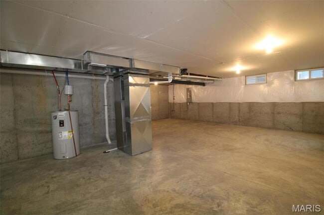 Building Photo - 331 Dalriada Blvd