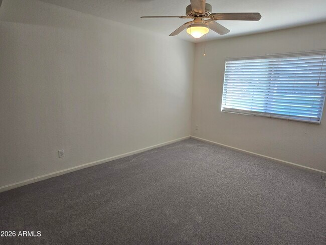 Building Photo - 7417 N Vía Camello Del Norte