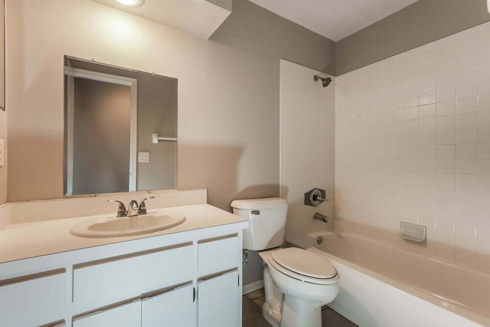 Building Photo - 2601 Berryvine Pl