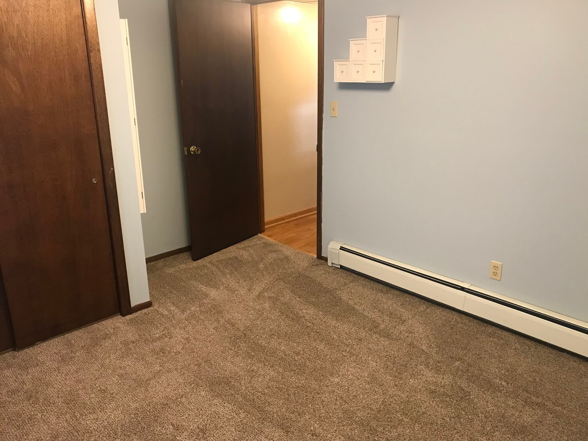 Building Photo - 155 Evergreen Pl