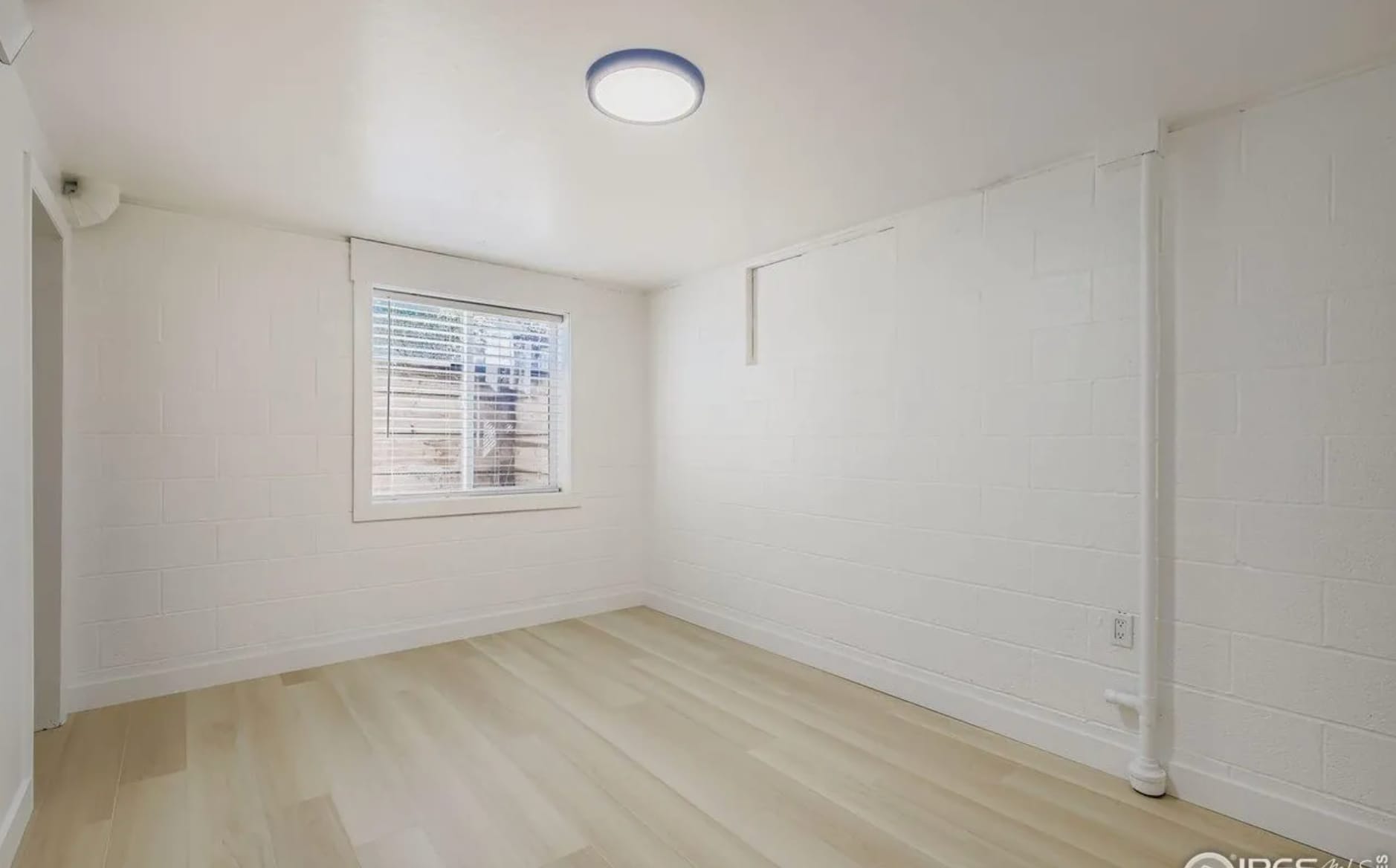 Building Photo - 604 Colorado St